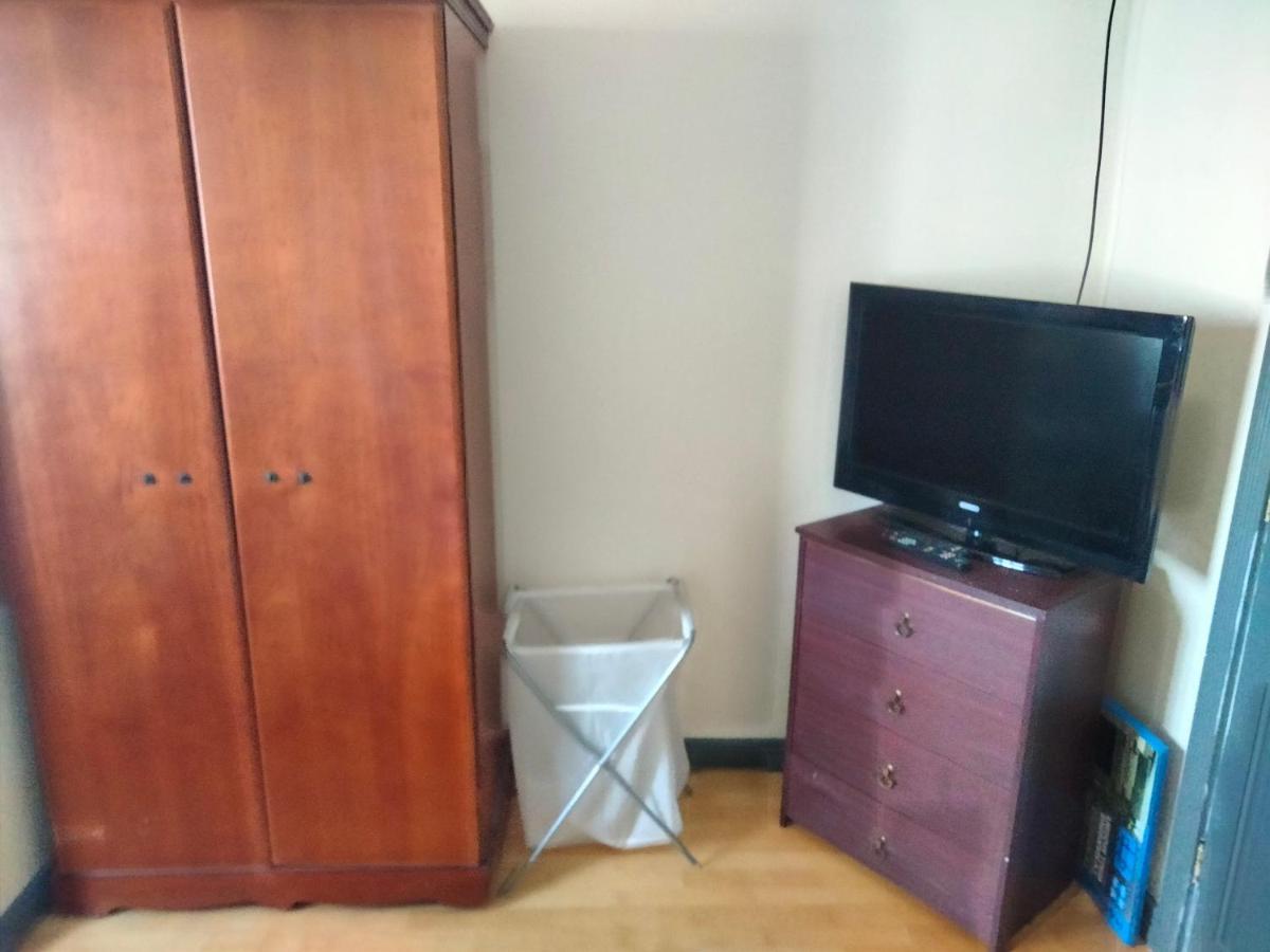 19 Doran Close ドネゴール エクステリア 写真